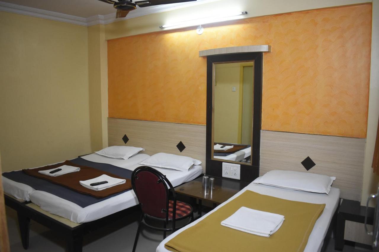Hotel Sai Vishwa Shirdi Exterior foto